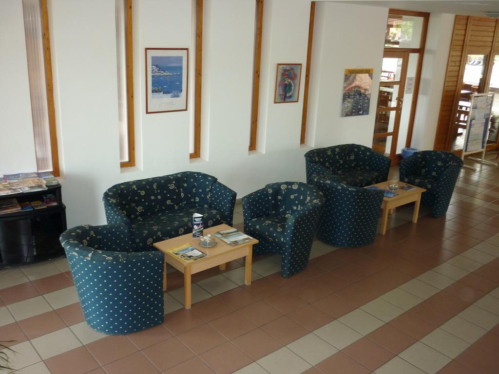 Hotel Holiday Siófok Exteriér fotografie
